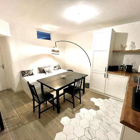 Joli T4 Renove Climatise Entre St Charles/Le Vieux-Port Apartment Marsilia Exterior foto